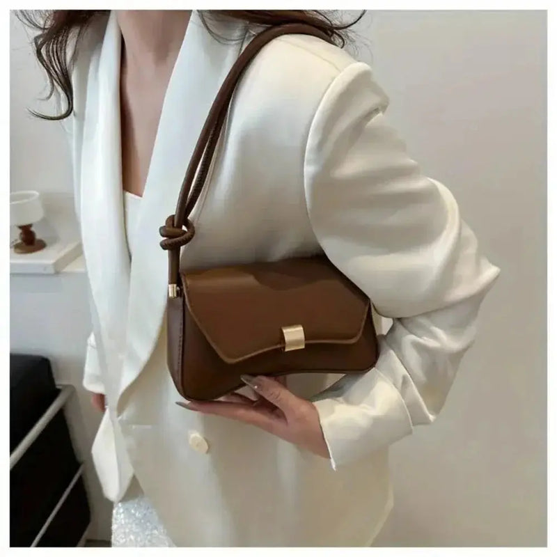 Daphne Retro Flap Shoulder Bag