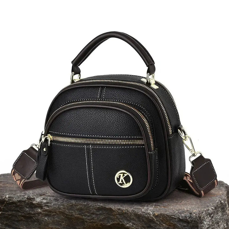 Molly’s Timeless Sophistication | Stylish Bag with Shoulder Strap